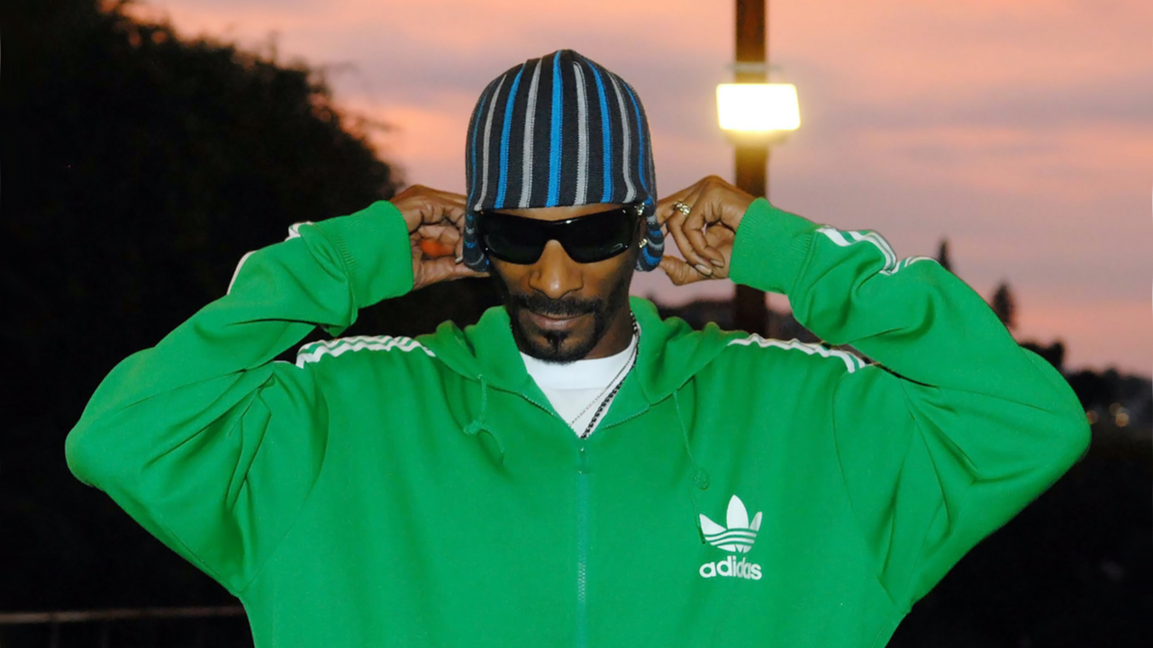 Snoop Dogg Partners With Virtual Blockchain World Sandbox — Rapper Plans to Recreate His Mansion and Drop NFTs