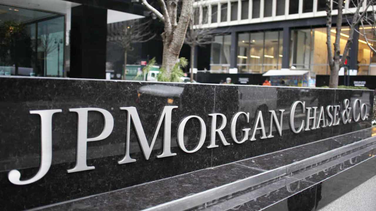 JPMorgan Foresees Increased Blockchain Use in Finance — Prepares to Offer Related Services