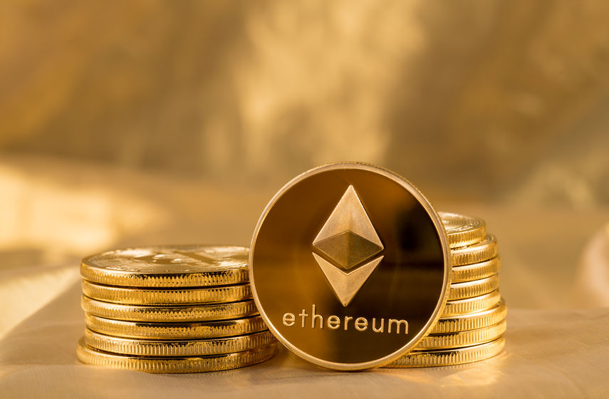 Ethereum is consolidating around the yearly highs. $2,000 proves to be stiff resistance.